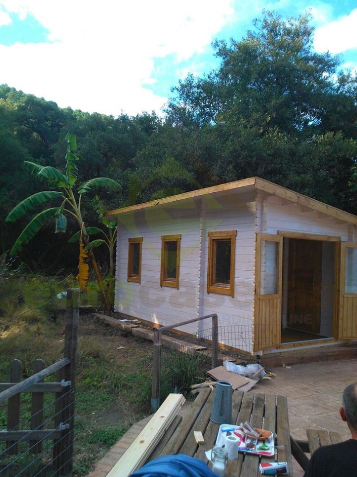 Montaje caseta de madera MARTA2