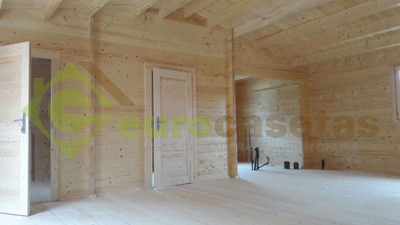 Montaje Casa de madera RADO en Portugal